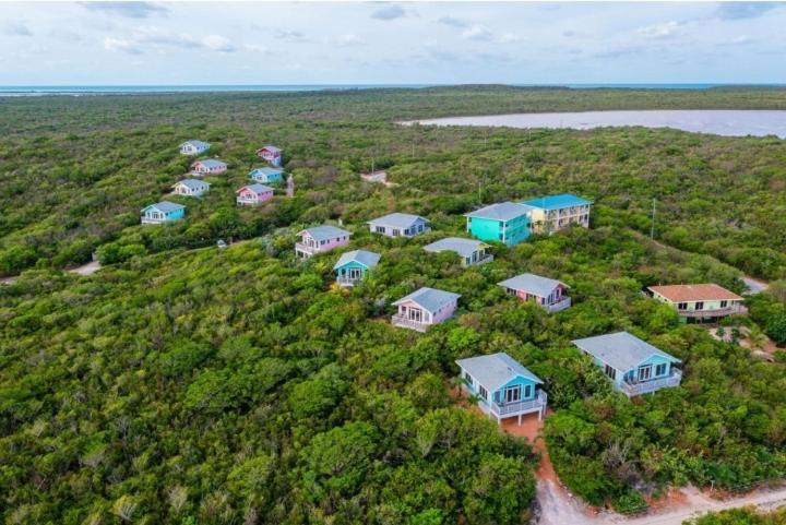 Clarence Town Harbor Breeze Villas מראה חיצוני תמונה