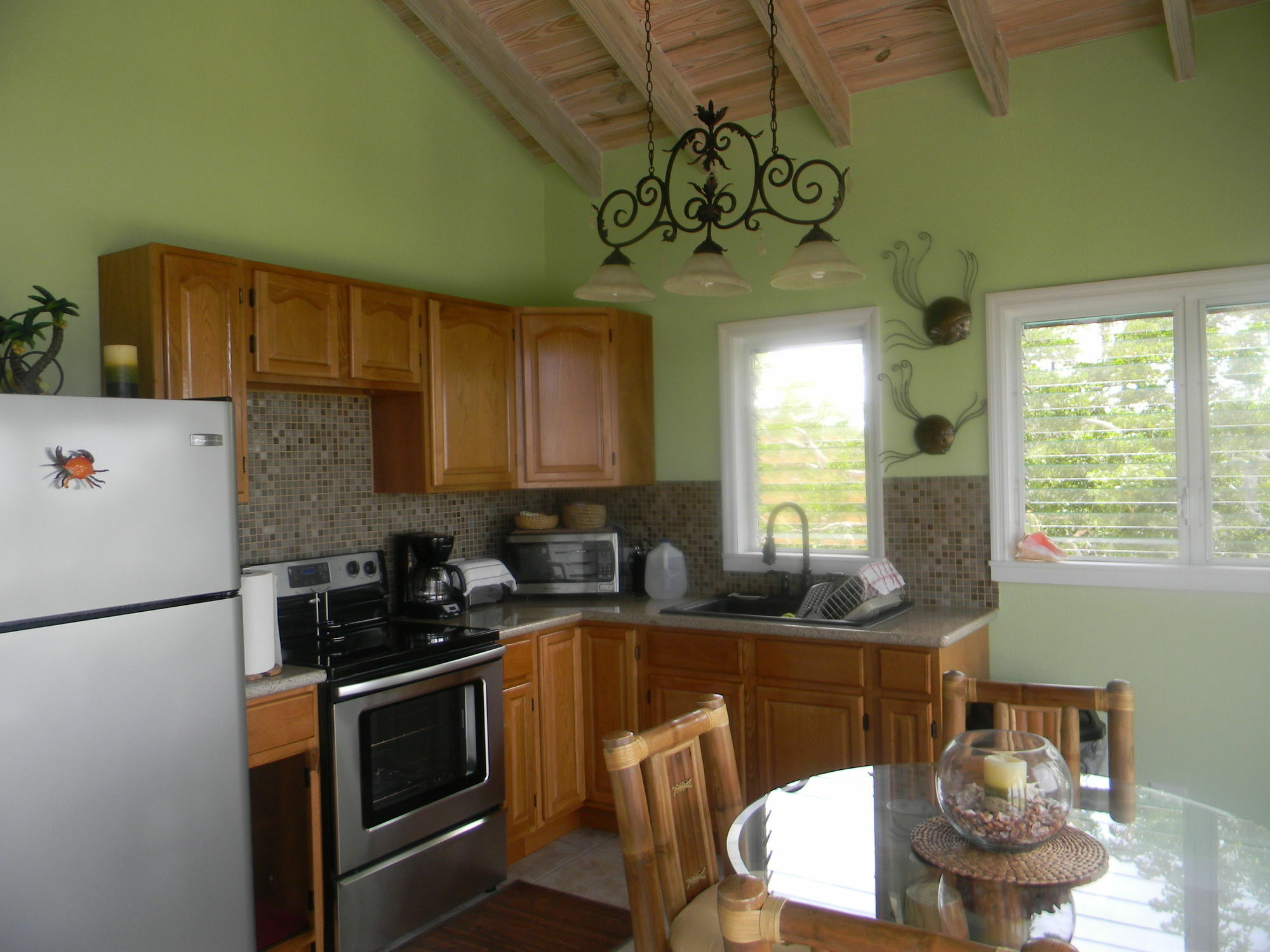 Clarence Town Harbor Breeze Villas מראה חיצוני תמונה